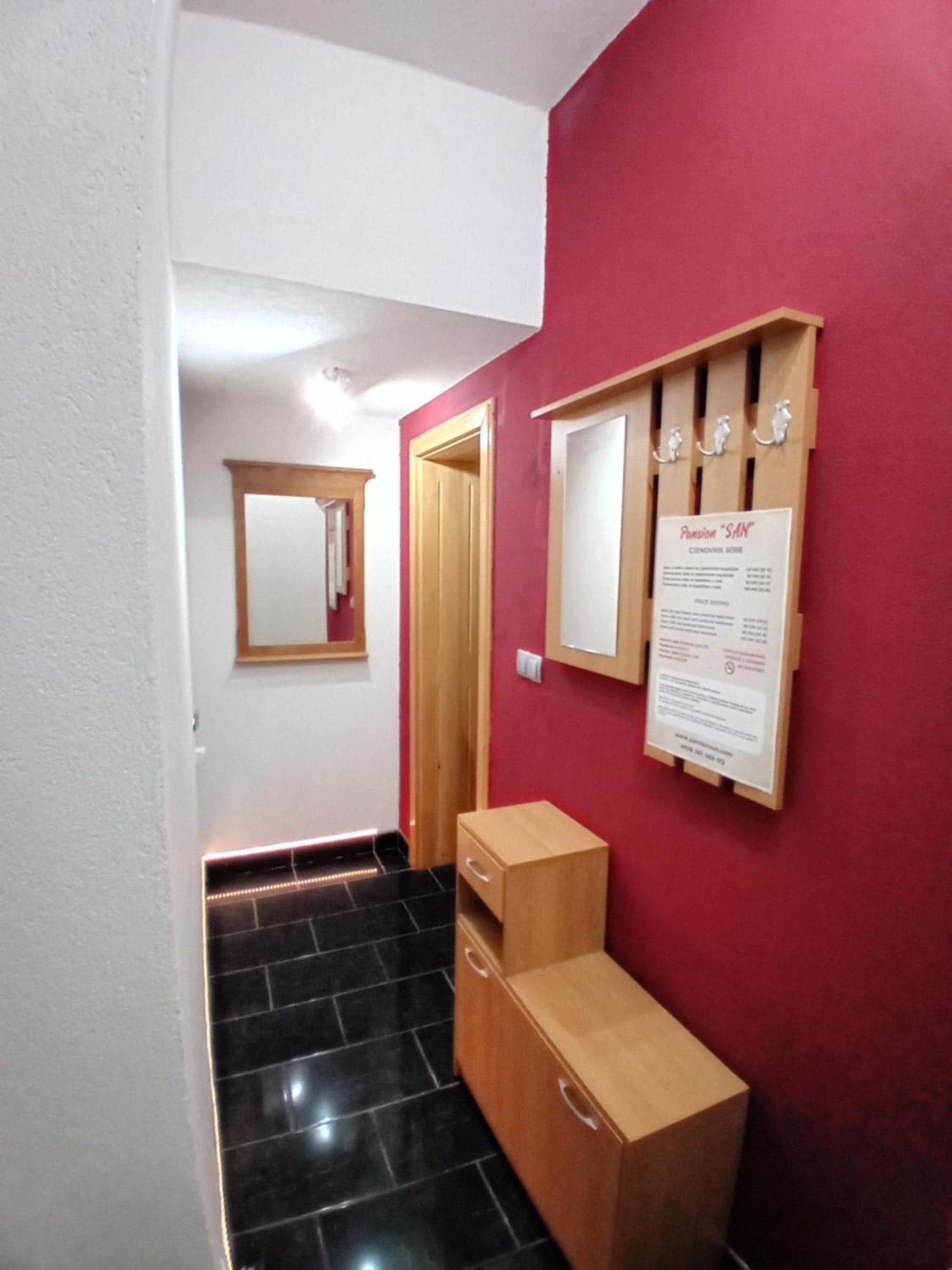 Pansion San Hotel Bihać Buitenkant foto
